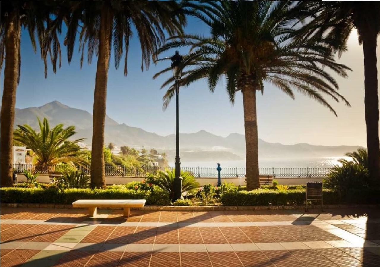 Apartamento Steffi - Centro De Nerja Dış mekan fotoğraf